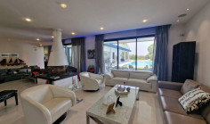 8 bedroom house to rent in Engomi