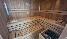 8 bedroom house to rent in Engomi