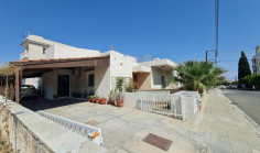 Beautiful 5 bedroom house for sale in Lakatamia