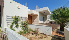Beautiful 5 bedroom house for sale in Lakatamia
