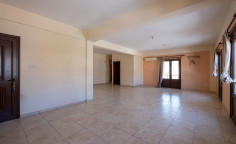 3 bedroom upper house in Agios Theodoros, Larnaca 