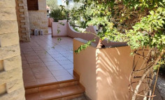 For beds house for sale in Lakatamia