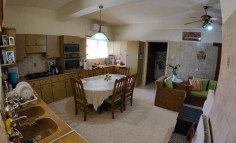For beds house for sale in Lakatamia