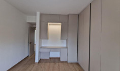 Luxury 3 bedroom apartment to rent in Lykabittos