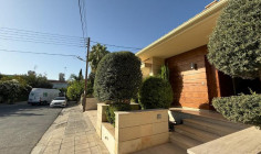 4 bedroom house to rent in Platy