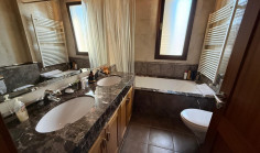 4 bedroom house for sale in Platy