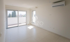Spacious apartment for sale in Germasogeia