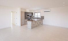 Spacious apartment for sale in Germasogeia