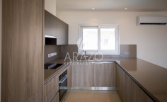 Spacious apartment for sale in Germasogeia