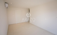 Spacious apartment for sale in Germasogeia