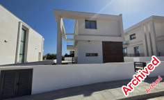 Spacious 5 bedrooms house for sale in Protaras