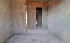 Large 2 bed apartment for sale in Acropolis