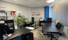 Spacious office for rent in Neapolis center 