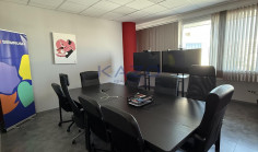 Spacious office for rent in Neapolis center 