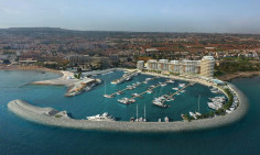 4 bedroom apartment for sale in Paralimni