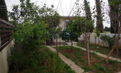 Spacious Mouttagiaka maisonette with communal pool access 