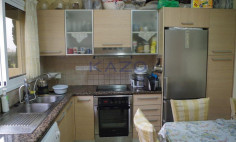 Spacious Mouttagiaka maisonette with communal pool access 