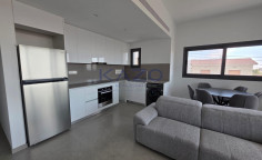 Modern sea-view 2-bed apartment in Agios Athanasios 