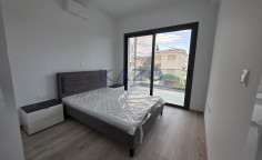 Modern sea-view 2-bed apartment in Agios Athanasios 