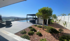 Brand new four bedroom luxury villa with panoramic view for rent in Pareklissia area 