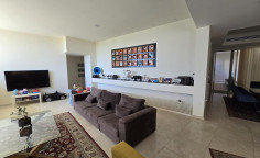 5 bedroom house for sale in Nisou