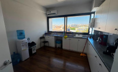 Modern renovated 800 m2 office in Mesa Geitonia and 250 m2 covered roof garden 