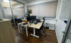 Modern renovated 800 m2 office in Mesa Geitonia and 250 m2 covered roof garden 