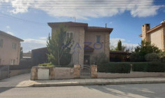 Three bedroom detached resale pool house for sale in Souni area 