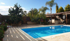 Three bedroom detached resale pool house for sale in Souni area 