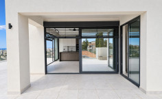 New 2-bedroom penthouse in Konia with sea views and large terraces for sale New 2-bedroom penthouse in Konia with sea views and large terraces for sale
