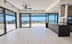 New 2-bedroom penthouse in Konia with sea views and large terraces for sale 