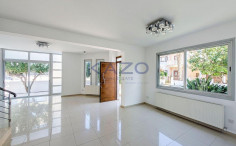 Four-bedroom house with attic in Lakatamia, Nicosia 