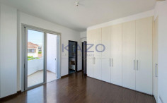 Four-bedroom house with attic in Lakatamia, Nicosia 