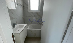 Modern 3-bed house in Asomatos with city views 
