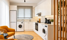 Two bed apartment to rent in Agioi Omologites