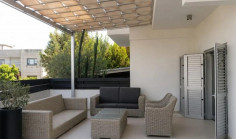 Two beds apartment to rent in Strovolos