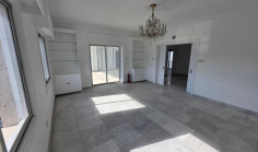4 bedroom apartment to rent in Lykabittos