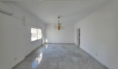 4 bedroom apartment to rent in Lykabittos