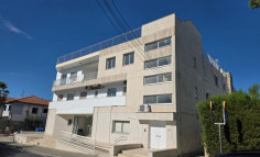 4 bedroom apartment to rent in Lykabittos
