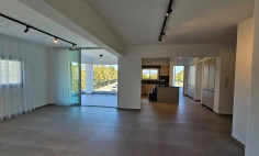 3 bed apartment to rent in Strovolos