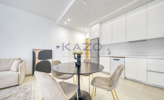 Furnished 2-bed apartment in Columbia with city views 