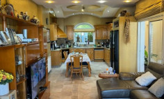 5 bedroom house to rent in Strovolos