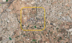 Spacious commercial building in Ypsonas on large plot 
