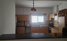 2 bedroom apartment to rent in Makedonitissa