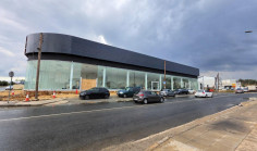 Commercial to rent in Dali