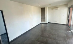 2 apartment to rent in Latsia