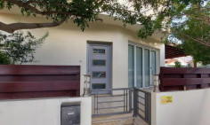 3 bed house to rent in Agios Dometios