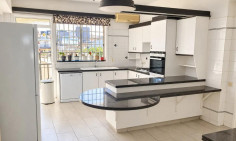 4 bedroom apartment to rent in Engomi