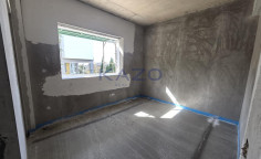 Top floor 3 + 1 bedroom apartment with a private roof garden in Fasoula 