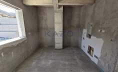 Top floor 3 + 1 bedroom apartment with a private roof garden in Fasoula 